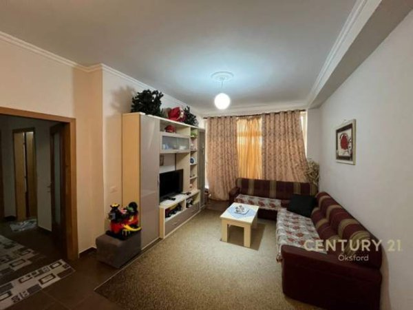 Tirane, shitet apartament 2+1 Kati 5, 94 m² 90.000 Euro (Fresku)
