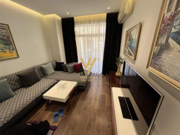 Tirane, shitet apartament 2+1 Kati 4, 80 m² 115.000 Euro (MISTO MAME)