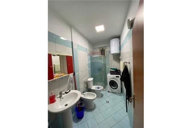 Tirane, shitet apartament 1+1+A+BLK Kati 5, 78 m² 88.000 Euro