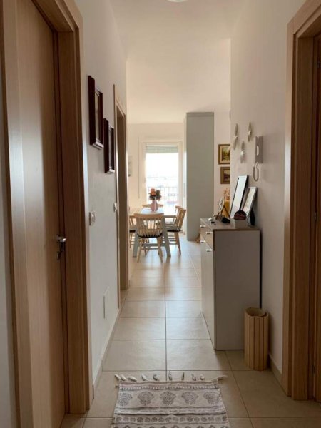 Tirane, shitet apartament 1+1+BLK Kati 7, 98 m² 147.000 Euro (Rruga Muzaket)