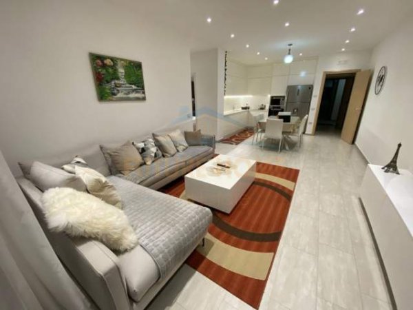 Tirane, shitet apartament 2+1 Kati 1, 113 m² 190.000 Euro (UNAZA E RE)