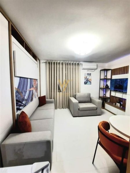 Tirane, jepet me qera apartament Kati 1, 37 m² 420 Euro (ALI DEMI)
