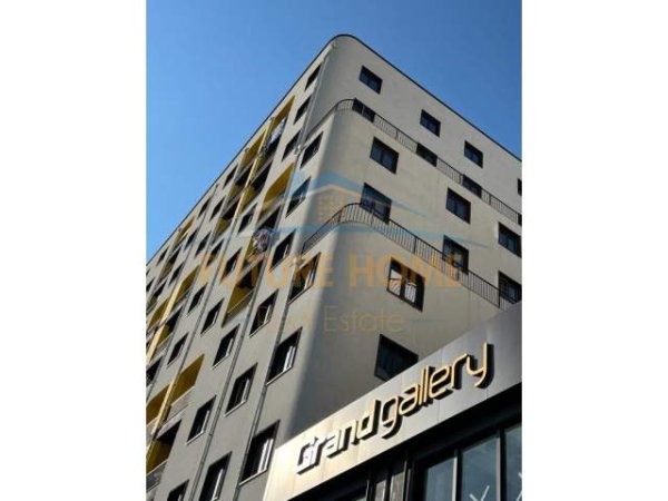 Tirane, shitet apartament 2+1+BLK Kati 8, 122.000 Euro (Yzberisht)