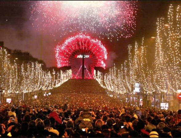 Tirane, ofroj City-tour France Festat e Nëntorit #Paris & #Disneyland 5 549 Euro