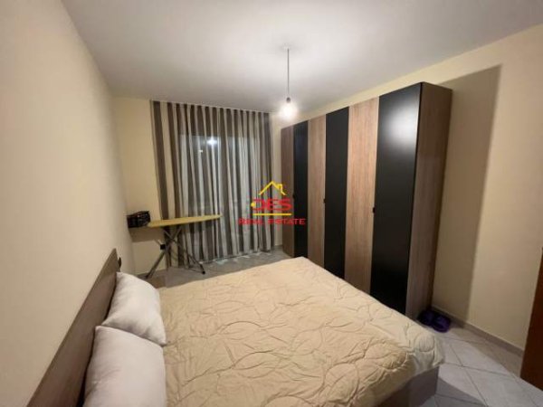 Tirane, jepet me qera apartament 1+1+BLK Kati 4, 65 m² 450 Euro (Sabri Prezeva)
