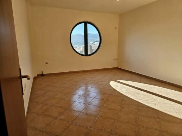 Tirane, shes apartament 2+1+A+BLK Kati 12, 80 m² 142.000 Euro (Kavajes pran Delijorgjit)