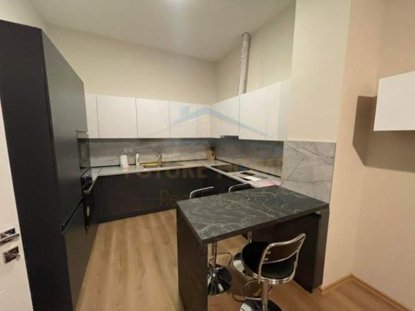 Tirane, shitet apartament 2+1+BLK Kati 1, 134 m² 170.000 Euro (Liqeni i Thate)