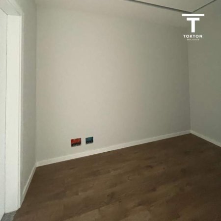 Tirane, shitet Vile 2+1+BLK Kati 2, 180 m² 230.000 Euro (Rruga Dalip Topi) TT 353