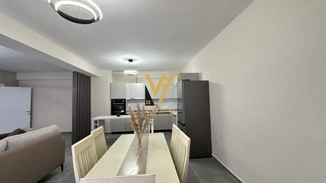 Tirane, jepet me qera apartament 2+1 Kati 2, 140 m² 850 Euro (KODRA E DEILLIT  2)
