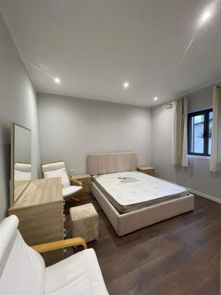 Tirane, jepet me qera apartament 1+1+BLK Kati 0, 57 m² 600 Euro (Myslym Shyri)
