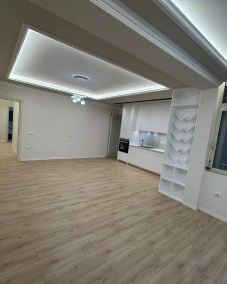 Tirane, shitet apartament Kati 2, 109 m² 203.000 Euro (Rruga e Ullishtes)