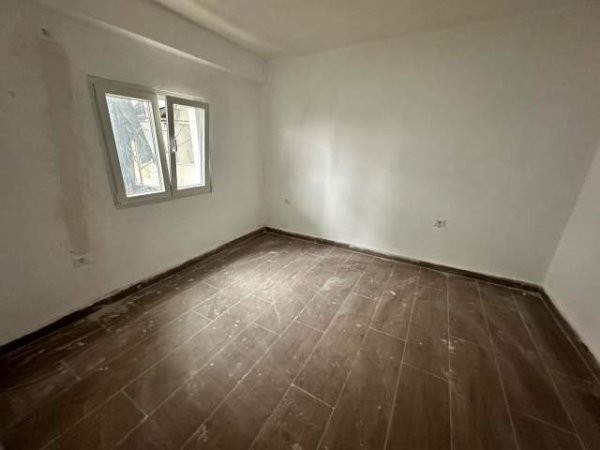 Tirane, shitet apartament 1+1+BLK Kati 2, 60 m² 78.000 Euro Selite)
