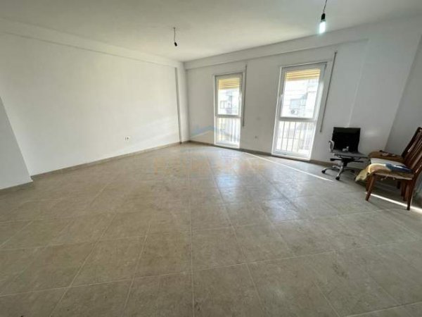 Tirane, shitet apartament 2+1+A+BLK Kati 3, 118 m² 173.000 Euro (Selite)