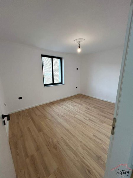 Tirane, shitet apartament 2+1+BLK Kati 3, 75 m² 138.000 Euro (Rruga Muhamet Gjollesha, 21 Dhjetori)