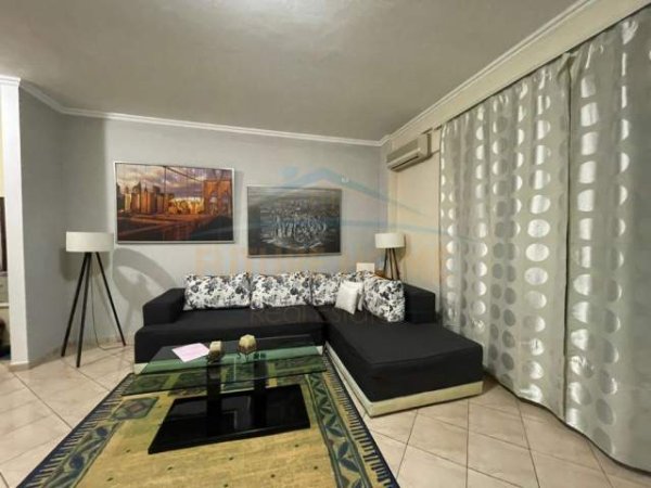 Tirane, jepet me qera apartament 1+1 Kati 9, 75 m² 420 Euro (Don Bosko)