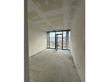 Tirane, shitet apartament 3+1 Kati 9, 197 m² 499.000 Euro (LIQENI ARTIFICIAL)