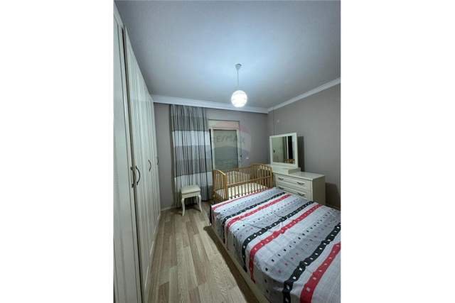 Tirane, jepet me qera apartament 2+1+A+BLK Kati 2, 130 m² 450 Euro