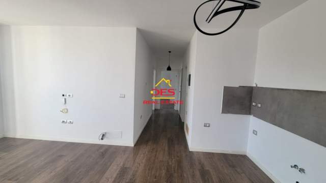 Tirane, shitet apartament 2+1+BLK Kati 8, 92 m² 101.000 Euro (besim alla)