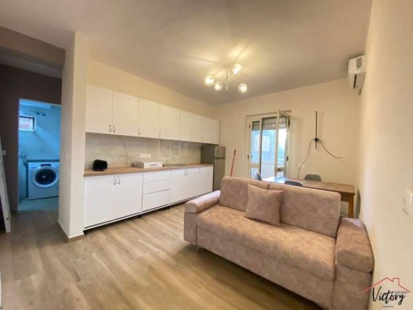 Tirane, jepet me qera apartament 2+1 Kati 3, 65 m² 600 Euro (21 Dhjetori)