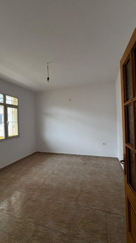 Tirane, shitet apartament 4+1+A+BLK Kati 3, 157 m² 227.000 Euro (Vasil Shanto)