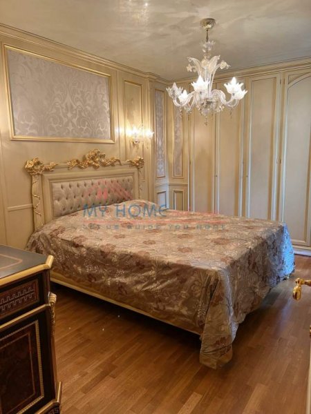 Tirane, shitet apartament 1+1+BLK Kati 5, 100 m² 250.000 Euro (Pazari i Ri)