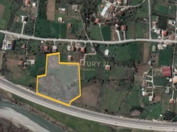 Tirane, shes toke 16.500 m² 1.180.000 Euro (Bërzhitë)