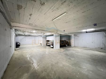 Tirane, jepet me qera garazh Kati -1, 800 m² 1.500 Euro (MISTO MAME)