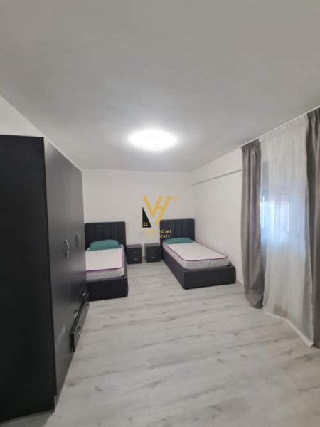 Tirane, jepet me qera apartament 2+1 Kati 2, 120 m² 1.200 Euro (BLLOKU)