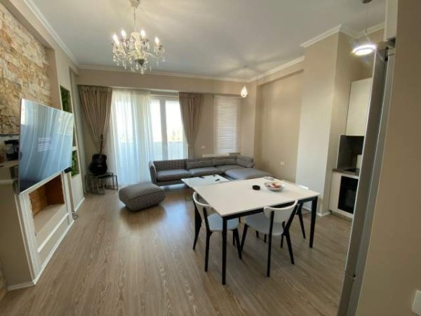 Tirane, shes apartament 2+1 Kati 6, 132 m² 266.000 Euro (21 dhjetori)