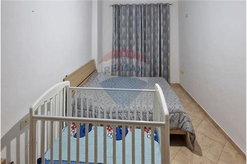 Vlore, shes apartament 2+1+BLK 104 m² 1.400 Euro/m2 (Prane Bulevardit Ismail Qemali)