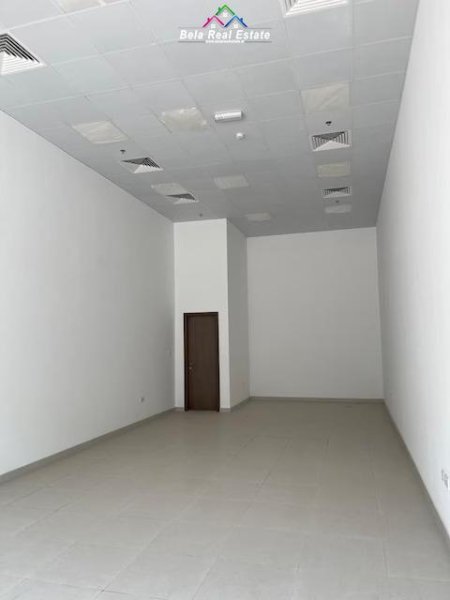 Tirane, jepet me qera dyqan Kati 0, 35 m² 500 Euro (SHKOLLA E BALETIT)