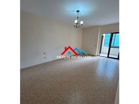 Tirane, shitet apartament 2+1+2,Kati 4, 105 m² 178.000 Euro (Riza Cerova,Pazari Ri)