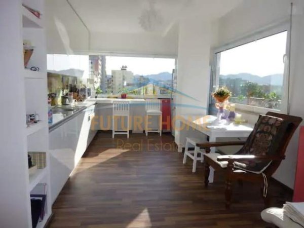 Tirane, shes apartament 1+1 Kati 8, 140 m² 260.000 Euro (Myslym Shyri)
