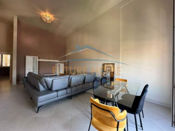 Tirane, shitet apartament 2+1 Kati 2, 110 m² 900 Euro (Rezidencën Kodra e Dielli 1)