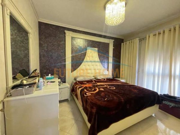 Tirane, shitet apartament 1+1 Kati 5, 88.000 Euro (Laprake)
