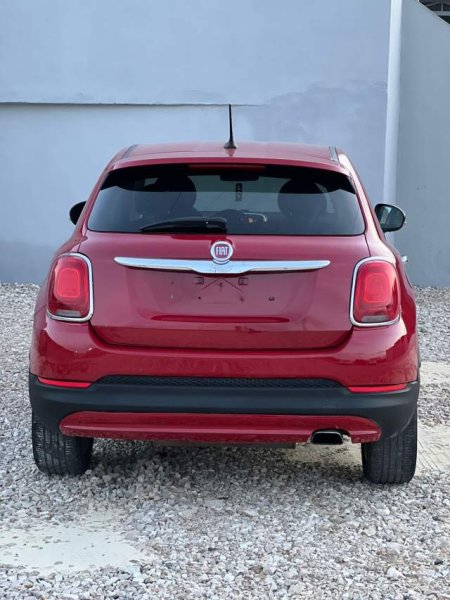Tirane, shes makine Fiat 500 x easy Viti 2016, 10.000 Euro