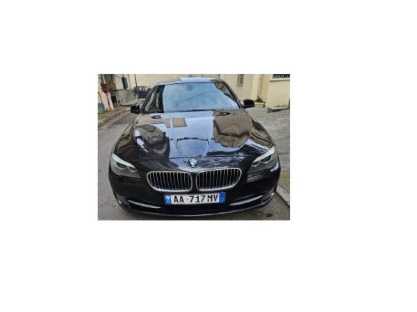 Durres, shitet makine BMW 530 D Viti 2011, 10.000 Euro