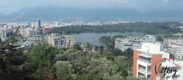 Tirane, shitet apartament 2+1 Kati 1, 82 m² 105.000 Euro (selite e vjeter)