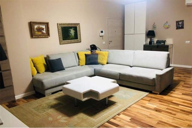 Tirane, shitet apartament 1+1 Kati 5, 62 m² 165.000 Euro