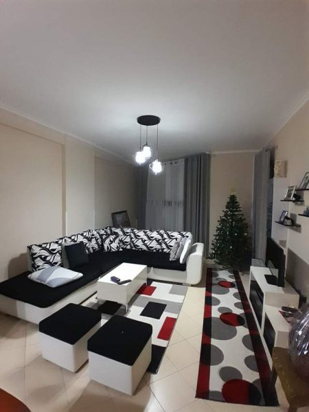 Tirane, shes apartament 2+1 Kati 2, 111 m² 127.000 Euro (astir)