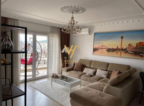Tirane, jepet me qera apartament 2+1+BLK Kati 7, 105 m² 700 Euro (UNAZA E RE)