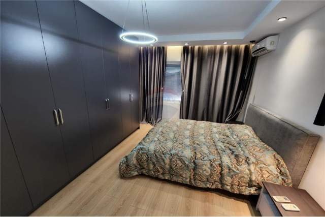 Tirane, jepet me qera apartament 1+1 Kati 5, 70 m² 550 Euro