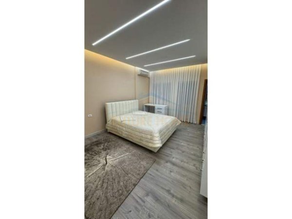 Tirane, jepet me qera apartament 3+1+BLK Kati 1, 134 m² 800 Euro (Don Bosko)
