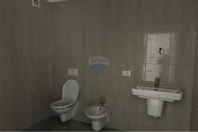 Tirane, shitet apartament 1+1+BLK Kati 2, 77 m² 101.010 Euro (Astir, Rruga "Teodor Keko")