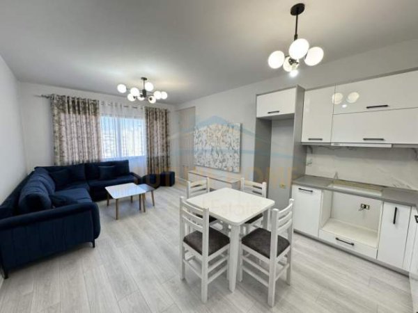 Tirane, shitet apartament 2+1 Kati 5, 105 m² 127.000 Euro