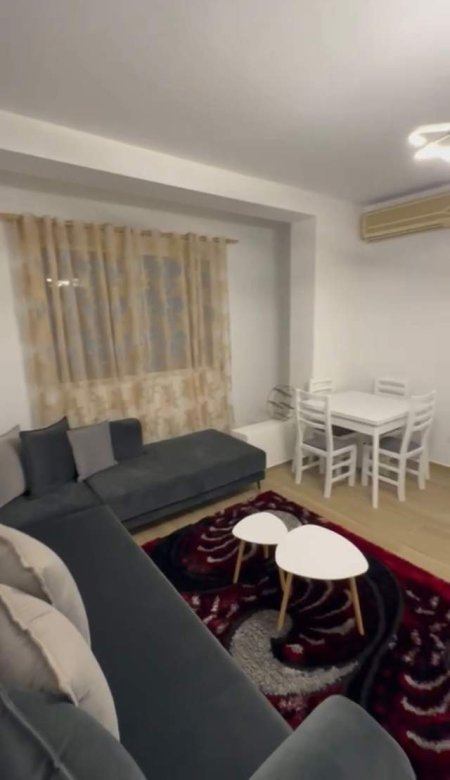 Tirane, jepet me qera apartament 1+1+BLK Kati 5, 150 m² 600 Euro (Delijorgji)