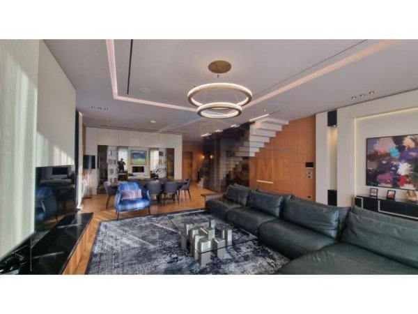 Tirane, shitet Vile 3 Katshe 297 m² 1.100.000 Euro (Mandarine Drive Luxury Living pranë TEG)