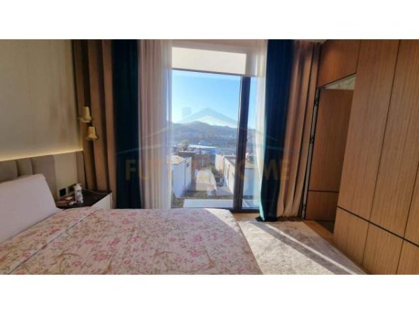 Tirane, shitet Vile 3 Katshe 297 m² 1.100.000 Euro (Mandarine Drive Luxury Living pranë TEG)