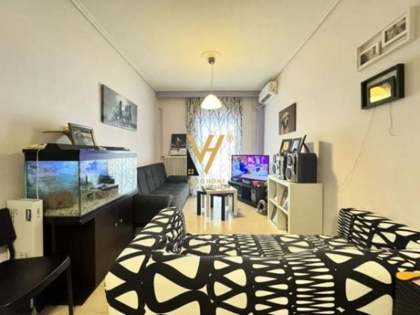 Tirane, jepet me qera apartament 2+1 Kati 4, 98 m² 600 Euro (RRUGA 5 MAJI)