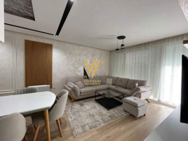 Tirane, jepet me qera apartament 2+1+BLK Kati 3, 105 m² 700 Euro (DON BOSKO)